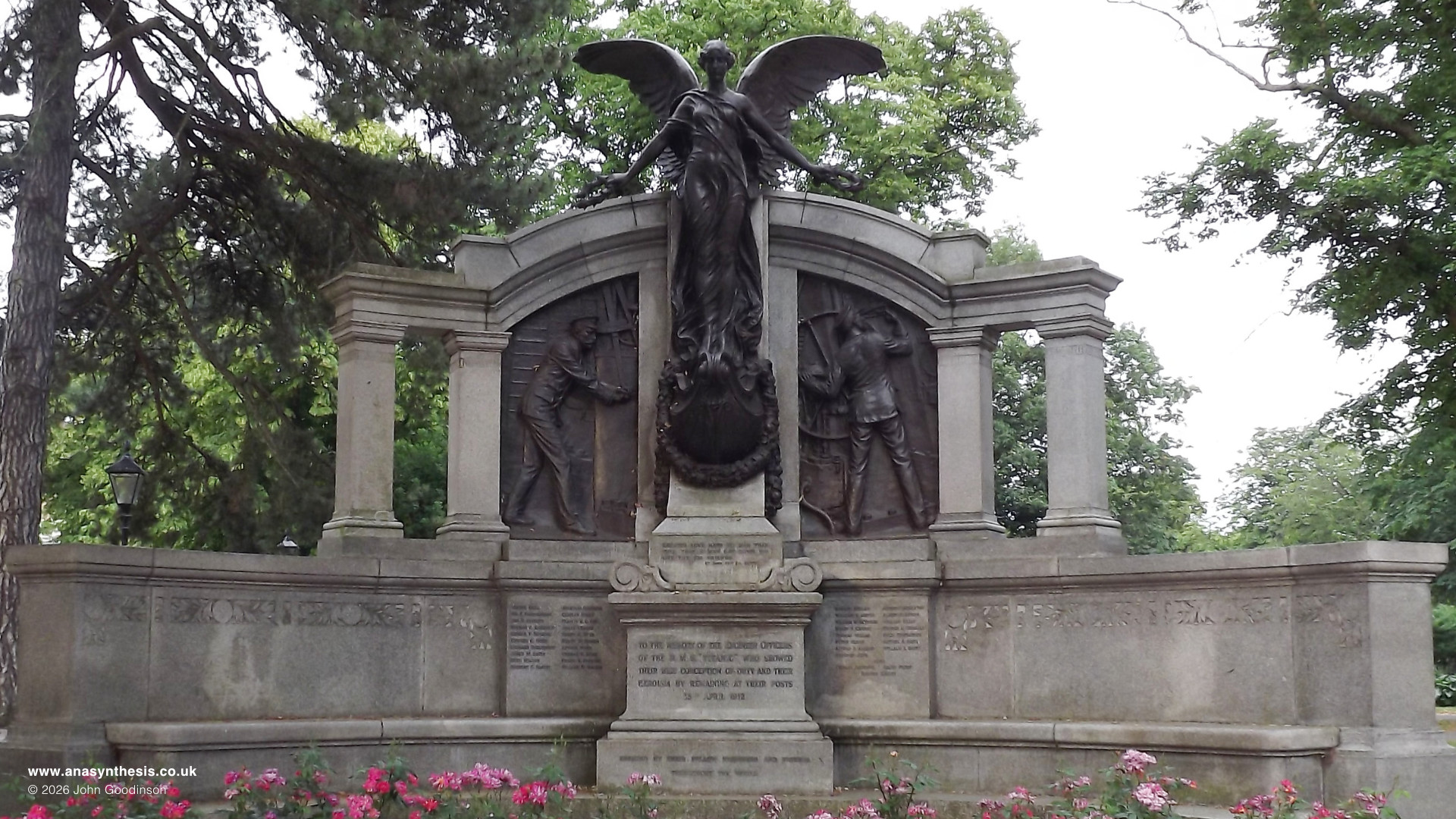 Titanic Engineers monument